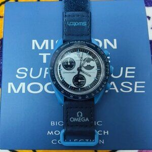 Swatch Blue and White Watch